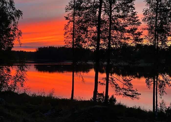 Kivisalmi Ja Aurorahut Botel