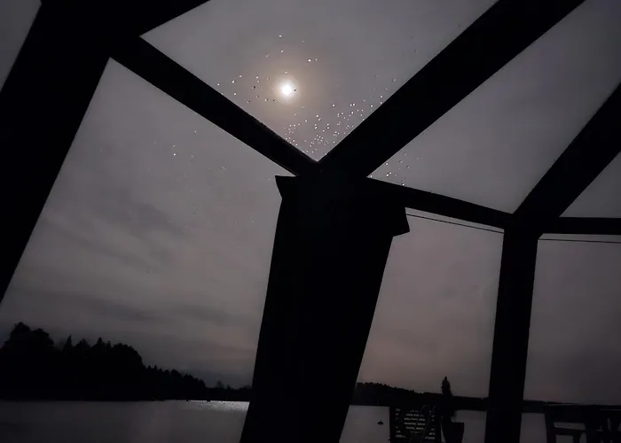 Kivisalmi Ja Aurorahut * Viitasaari