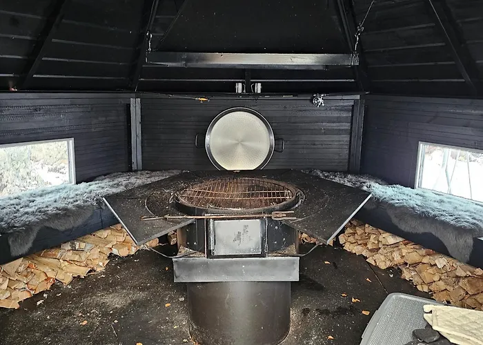 Kivisalmi Ja Aurorahut Botel *