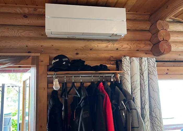 Kivisalmi Ja Aurorahut * Viitasaari